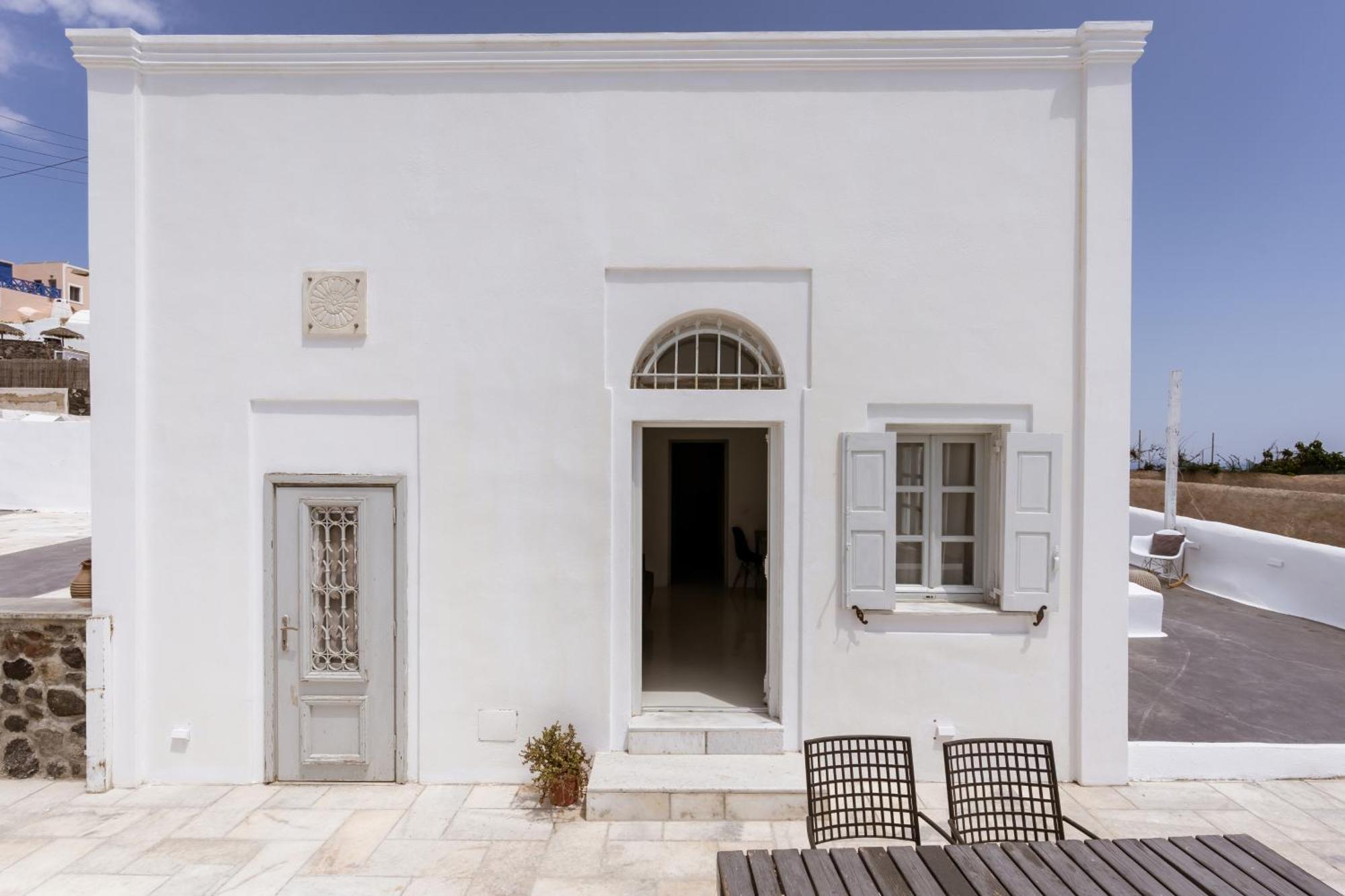 On An Island Suites & Apartments - Fira Exterior photo